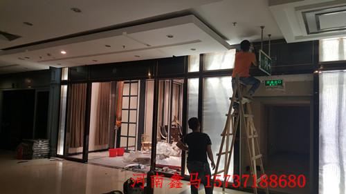 酒店裝飾現(xiàn)場(chǎng)安裝圖二.jpg